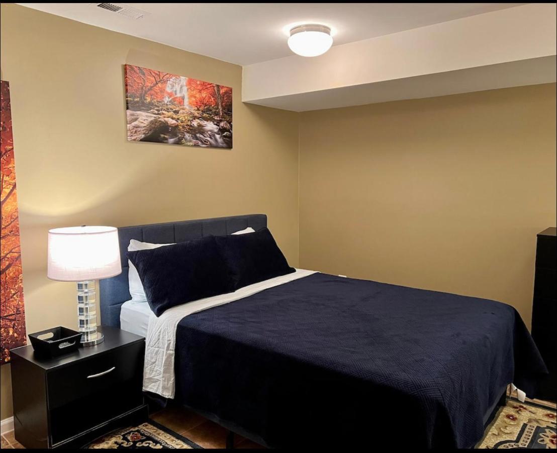 Van Gogh Guest Rm#6 • Van Gogh 6- Private Bsmt Rm In Single Family Home Rosedale Exterior foto