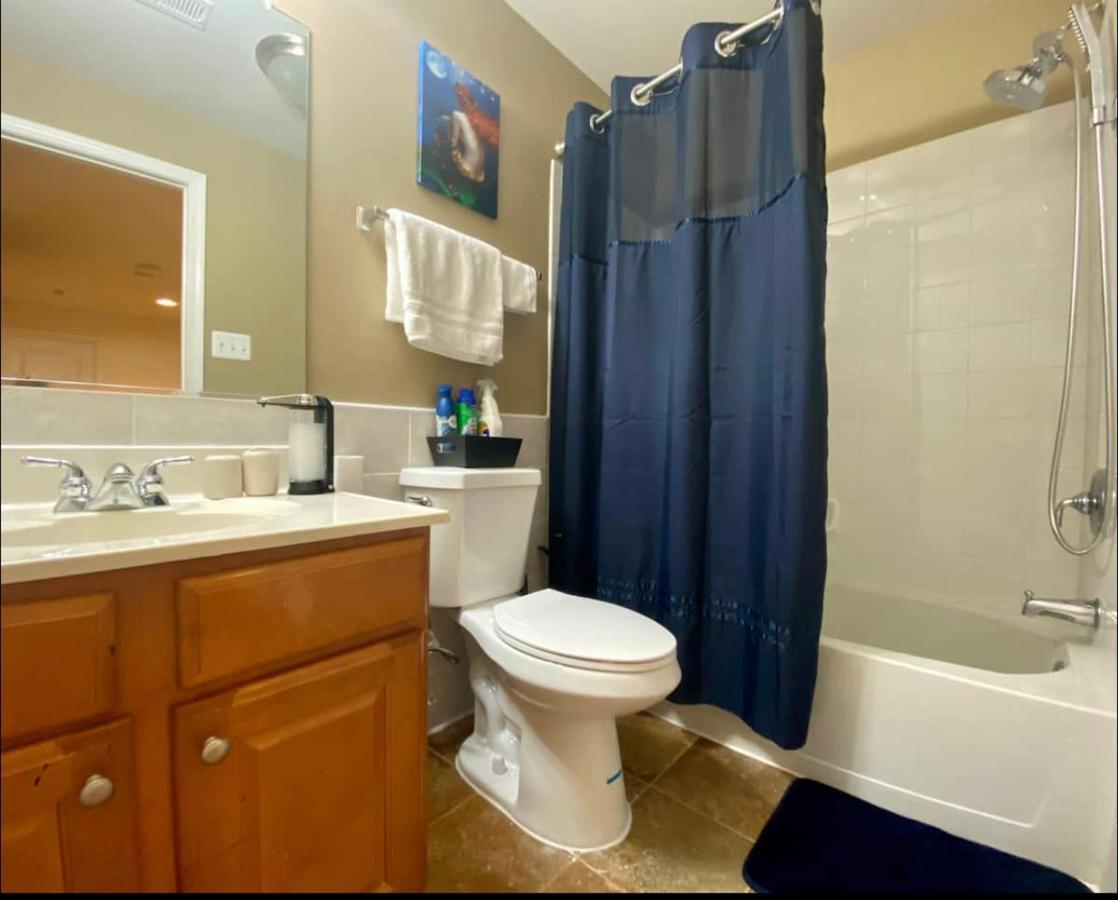 Van Gogh Guest Rm#6 • Van Gogh 6- Private Bsmt Rm In Single Family Home Rosedale Exterior foto