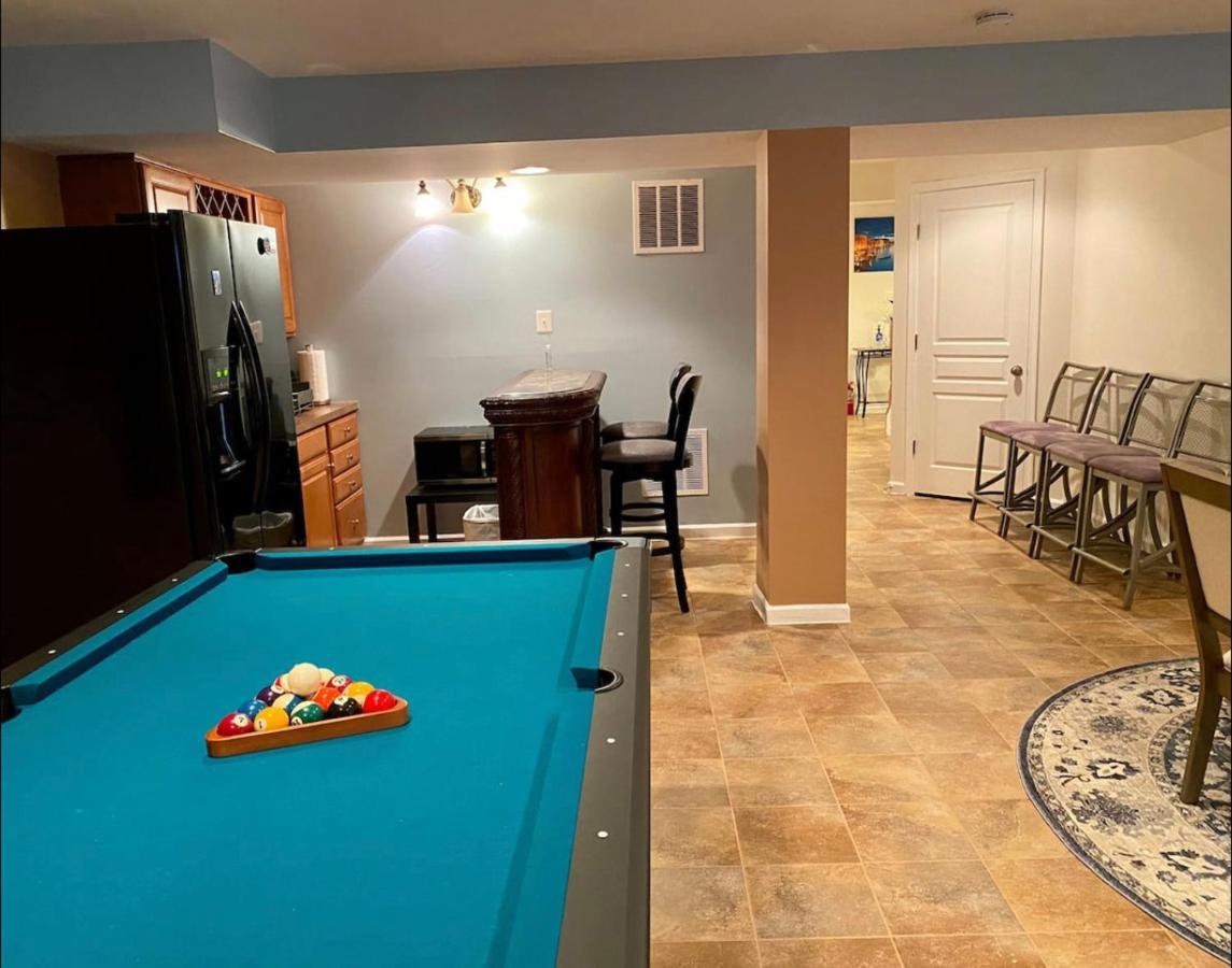 Van Gogh Guest Rm#6 • Van Gogh 6- Private Bsmt Rm In Single Family Home Rosedale Exterior foto